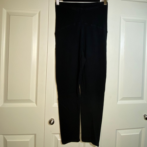 H&M Maternity Crop Tights - Picture 3 of 5
